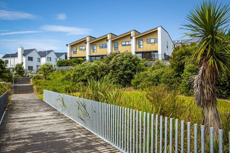 Photo of property in 4 Frances Bryers Road, Hobsonville, Auckland, 0616