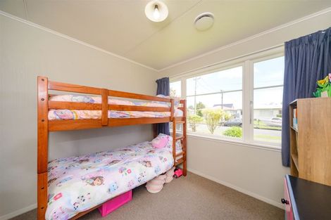 Photo of property in 27 Duff Crescent, Highbury, Palmerston North, 4412
