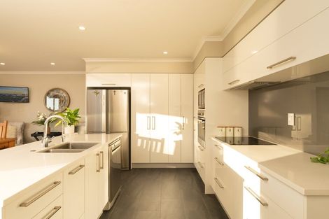 Photo of property in 18 North Bay Road, Pyes Pa, Tauranga, 3112