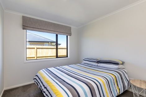 Photo of property in 33 Harakeke Drive, Wharewaka, Taupo, 3330