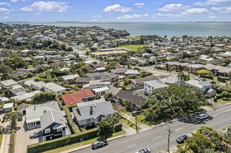 Photo of property in 1/41 East Coast Road, Milford, Auckland, 0620