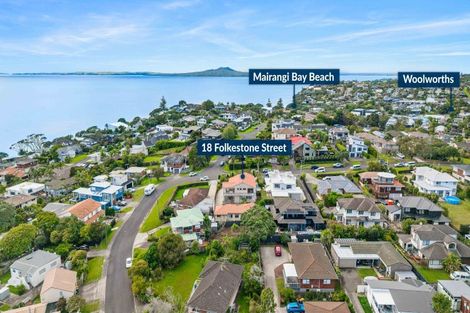 Photo of property in 18 Folkestone Street, Murrays Bay, Auckland, 0630