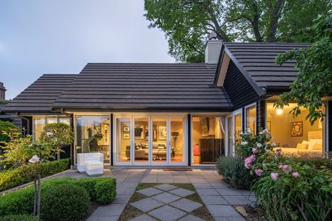 Photo of property in 13 Merlin Street, Roslyn, Dunedin, 9010