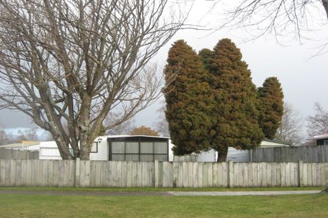 Photo of property in 128 Te Rangitautahanga Road, Turangi, 3334