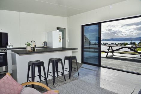 Photo of property in 15 Mahia Heights Drive, Mahia, 4198