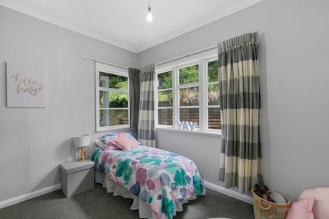 Photo of property in 38 Monowai Road, Johnsonville, Wellington, 6037