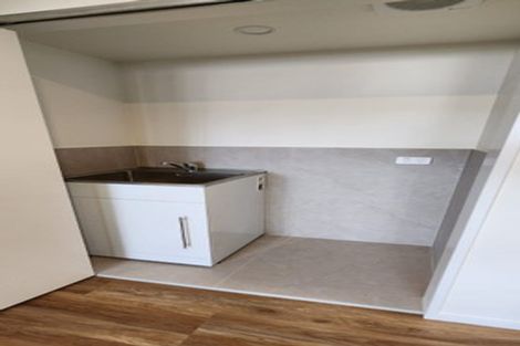 Photo of property in 102/5 Newelm Lane, Flat Bush, Auckland, 2019