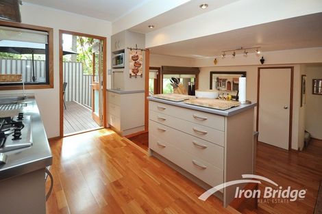 Photo of property in 1/51 Seaton Road, Murrays Bay, Auckland, 0630