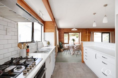 Photo of property in 26 Queen Road, Bellevue, Tauranga, 3110