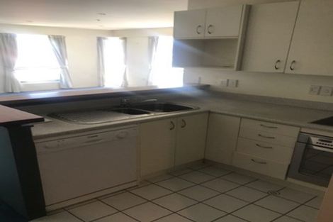 Photo of property in Terrace Heights Apartments, 9b/163 The Terrace, Wellington Central, Wellington, 6011