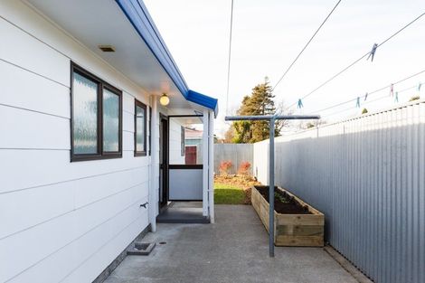 Photo of property in 53b Chatsworth Place, Highbury, Palmerston North, 4412