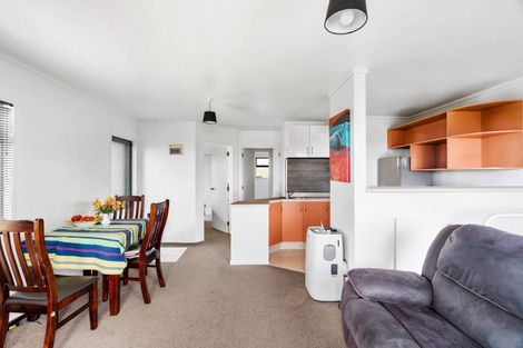 Photo of property in 89a Churchill Drive, Taradale, Napier, 4112