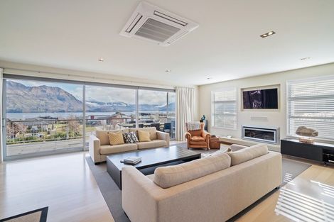 Photo of property in 6 Clearview Street, Wanaka, 9305