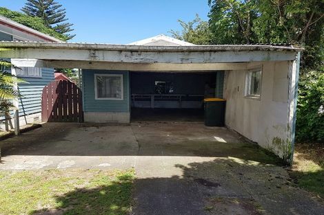 Photo of property in 9 Swallow Drive, Manurewa, Auckland, 2102