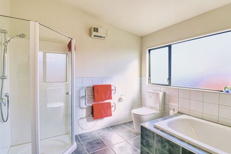 Photo of property in 28b James Cook Drive, Whitby, Porirua, 5024