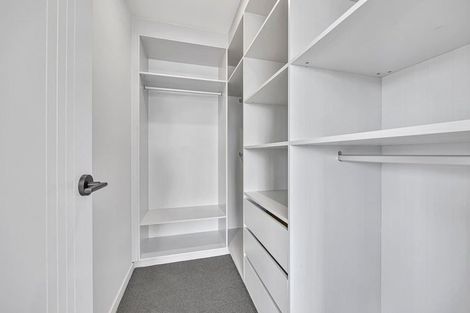 Photo of property in 10 Lumber Rise, Swanson, Auckland, 0614