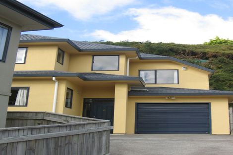 Photo of property in 27 Furlong Crescent, Churton Park, Wellington, 6037