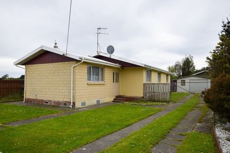Photo of property in 210 Bay Road, Grasmere, Invercargill, 9810