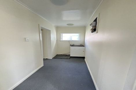 Photo of property in 63 Great South Road, Papakura, 2110