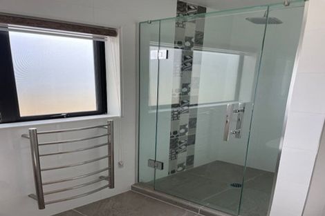 Photo of property in 53 Pitoitoi Drive, Riverhead, 0820