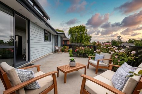 Photo of property in 1/241 Fifield Terrace, Opawa, Christchurch, 8023