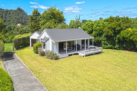 Photo of property in 9 Margot Place, Hahei, Whitianga, 3591