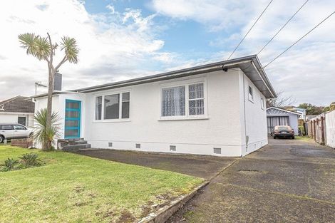 Photo of property in 108 Carlton Avenue, Tawhero, Whanganui, 4500