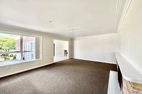 Photo of property in 2b Adams Road, Manurewa, Auckland, 2102