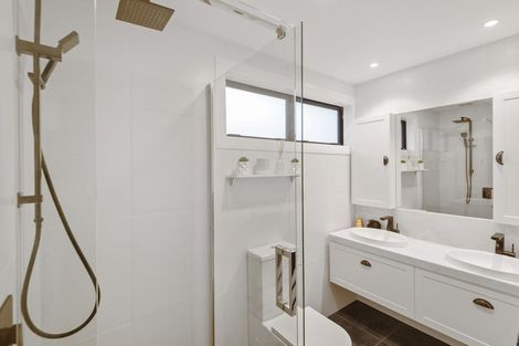 Photo of property in 36 Kahu Road, Fendalton, Christchurch, 8041