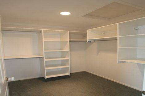 Photo of property in 7 Corta Bella Place, Golflands, Auckland, 2013