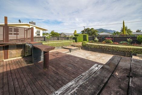 Photo of property in 22 Hampden Street, Murchison, 7007