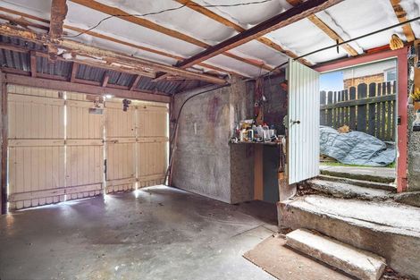 Photo of property in 24 Greta Street, South Hill, Oamaru, 9400