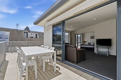 Photo of property in Atlas Apartments, 49 Maunganui Road, Mount Maunganui, 3116