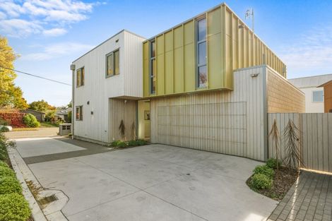 Photo of property in 1/42 Browns Road, St Albans, Christchurch, 8014