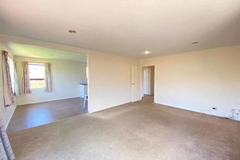 Photo of property in 39 Casuarina Road, Half Moon Bay, Auckland, 2012