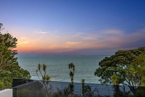 Photo of property in 75 Cliff Road, Torbay, Auckland, 0630