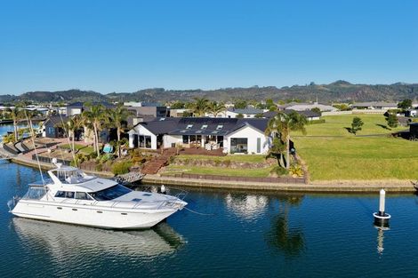 Photo of property in 7 Capstan Crescent, Whitianga, 3510