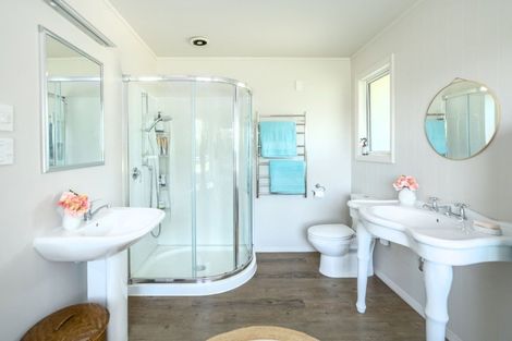 Photo of property in 216a Ahiaruhe Road, Ahiaruhe, Carterton, 5792