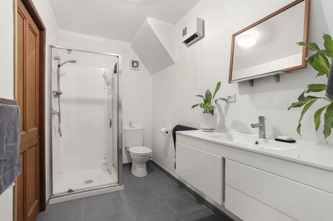 Photo of property in 104 Konini Road, Titirangi, Auckland, 0604