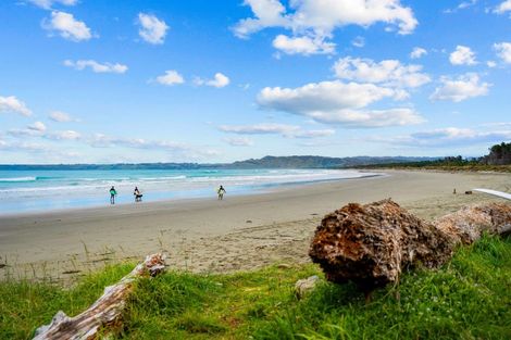 Photo of property in 6 Rhona Place, Mahia, 4198