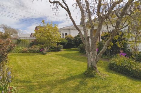 Photo of property in 143 Waiwhetu Road, Waterloo, Lower Hutt, 5011