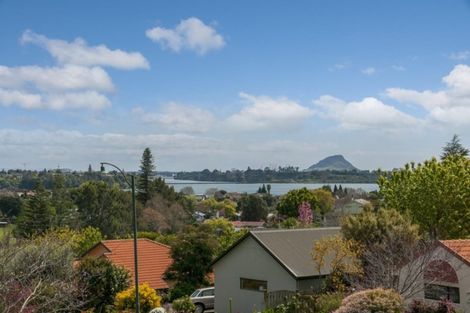 Photo of property in 10 Bayvista Close, Welcome Bay, Tauranga, 3112