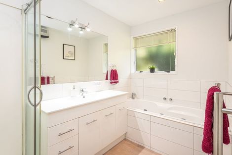 Photo of property in 16 Kirk Road, Templeton, Christchurch, 8042