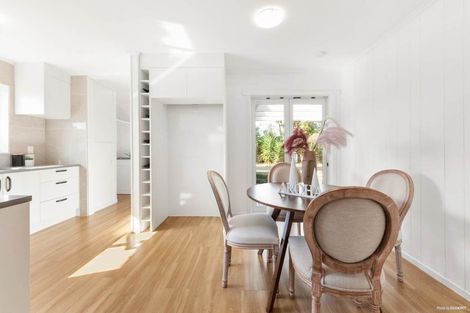 Photo of property in 123 Clevedon Road, Papakura, 2110