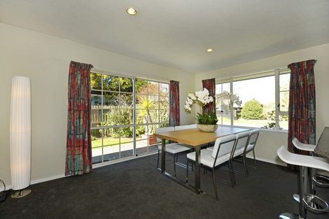 Photo of property in 11 Fieldmoor Place, Parklands, Christchurch, 8083