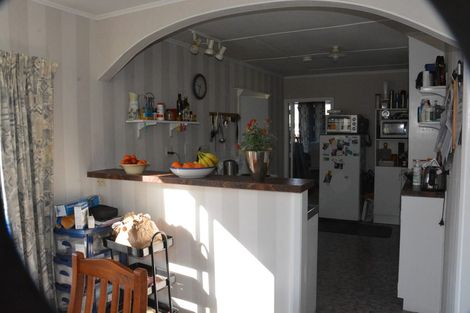 Photo of property in 46 Ketemarae Road, Normanby, Hawera, 4614