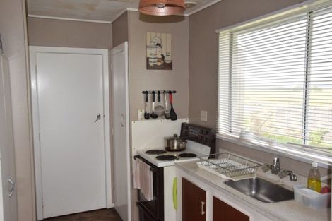 Photo of property in 1 Avon Road, Clifton, Invercargill, 9812