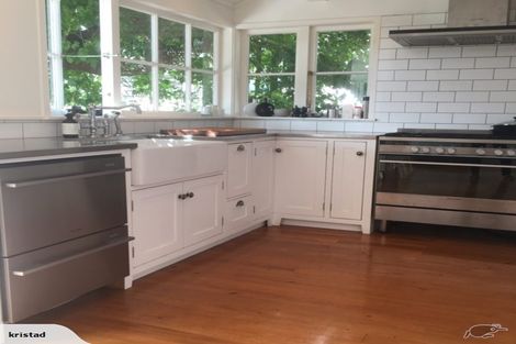 Photo of property in 21 Kitchener Road, Sandringham, Auckland, 1025