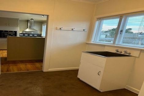Photo of property in 36 Vincent Street, Howick, Auckland, 2014