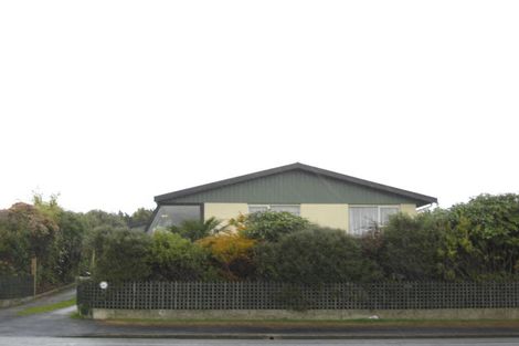 Photo of property in 229 Regent Street, Heidelberg, Invercargill, 9812